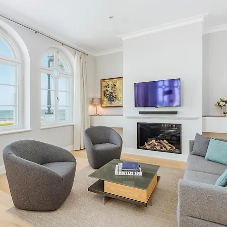 Schwan 03 هيليغندام